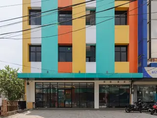Sans Hotel Tajur Bogor 2