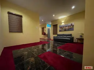 Bmc Hotel 5
