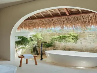 Boni Beach Lombok Hotel Restaurant 4