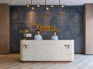 Holiday Inn Express Bandung Braga 4