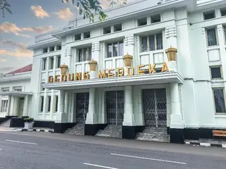 Holiday Inn Express Bandung Braga 5