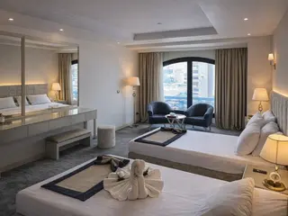 Grand Tiba Rose 4