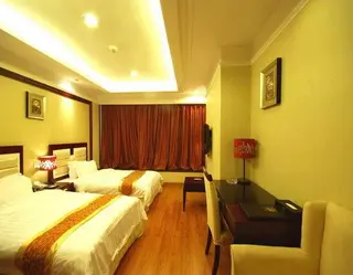 Grand Continental Service Apartment 5