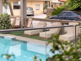 Amalia Deluxe Villas 4