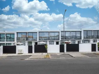Mónaco Suites & Garden 2