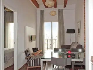 MH Apartments Center 3