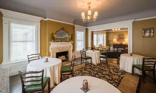 The Strathallan Rochester Hotel & Spa, Tapestry 4