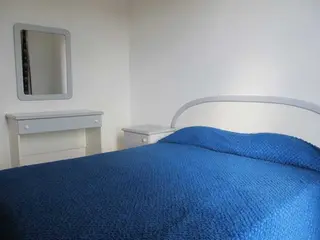 Shamrock Apartments 5