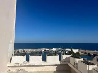 La Corniche 3
