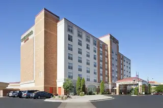 Courtyard Pueblo Downtown 4
