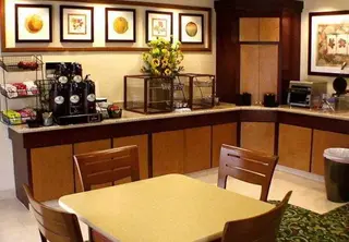 Fairfield Inn & Suites Tifton 2