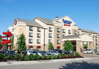 Fairfield Inn & Suites Kelowna 2