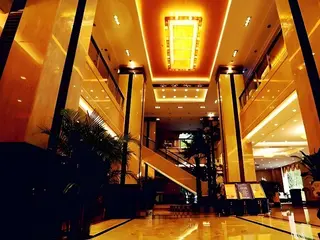 Tong Da International 4