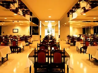 Kitaguni Grand Hotel 3