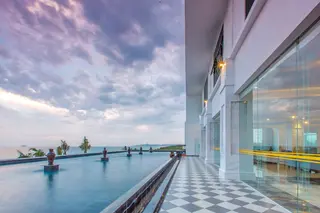 Golden Peak Resort & Spa 3