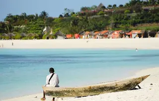 Zanbluu Beach Hotel 4