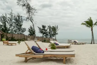 Zanbluu Beach Hotel 3