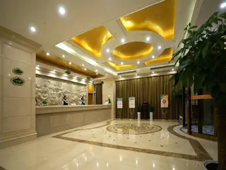 Vienna National Exhibition Center Huaxin 5