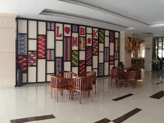 Puri Indah Hotel & Convention 5