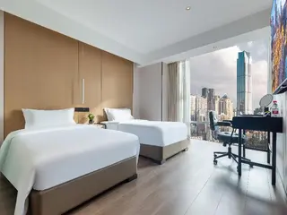 Mingyuan Holiday Hotel Chongqing Jiefangbei Yangtz 4