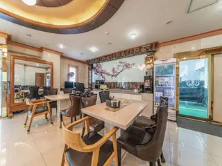 Gyeongpo Emerald Beach Hotel 2