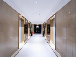 Xana Hotellea Wulumuqi High Speed Railway Station 4