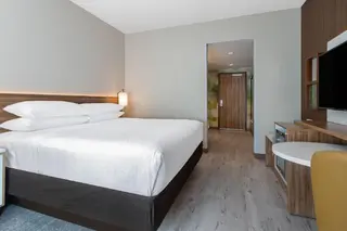 Holiday inn Orlando International Drive by IHG 4