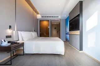 Atour Hotel (Sichuan Chunxi Rd, Tianfu Square Metr 4