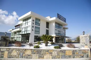 Carissa Hotel 4
