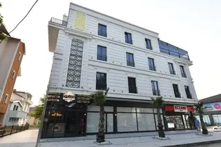 D'Lux Boutique Hotel 4