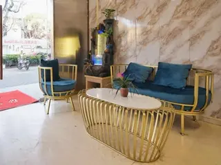 Shell Shanghai Baoshan District Songbin Road Subwa 4