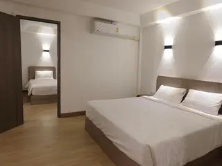 U-Thong Hotel 5