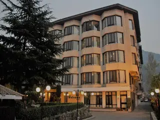 Welcome Hotel At Srinagar 4