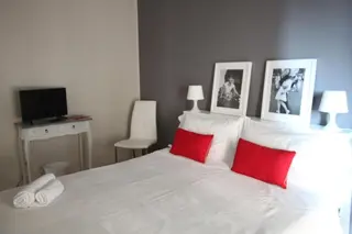 Myroom In Town 3