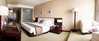 Elegance Hotel Tianjin 4