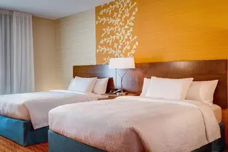 Fairfield Inn & Suites by Marriott San Francisco A 3