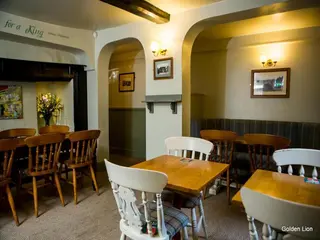 The Golden Lion Inn 4