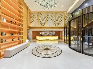 Atour Hotel Beijing West Railway Station South Sq 3