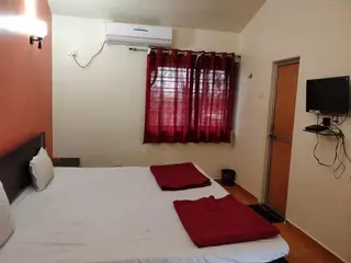 Hotel Sai Plaza 3