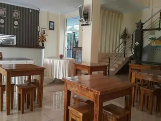Ambulu Hotel 2