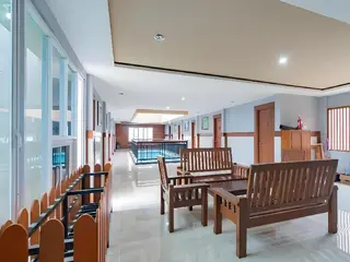 Sans Hotel Budaya Cirebon 2
