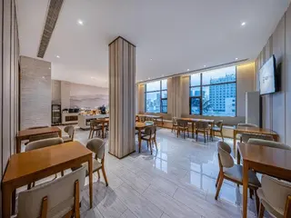 Ji Hotel (Kunming High-tech Zone) 5
