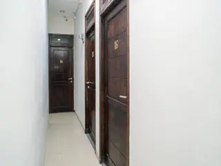 Formerly RedDoorz @ MERR Rungkut Jl. Gunung Anyar 5