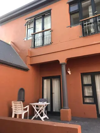 Albatross Guest House 4