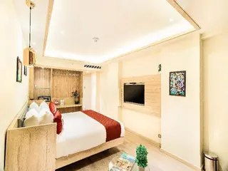 Jagadish Hotel Sankey Road 4