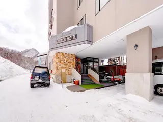 Barton Hotel 4