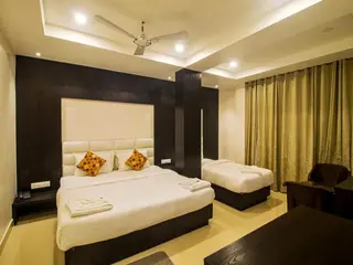 Hotel Horizon Hues 5