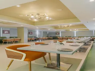 Republic Inn 2