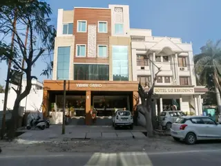 Vibhav Grand 2
