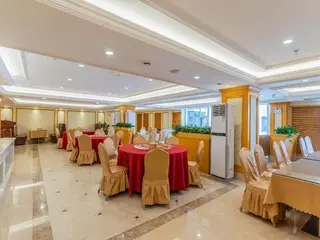 Vienna Hotel Shenyang Central Street 4